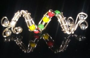 Wire wrap rasta dread bead